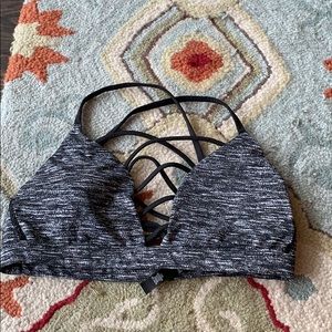 Strappy sports bra with removable pads